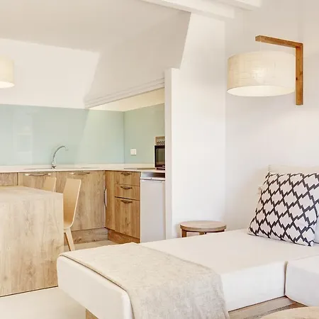 Grupotel Aldea Cala'n Bosch Lägenhetshotell 4*