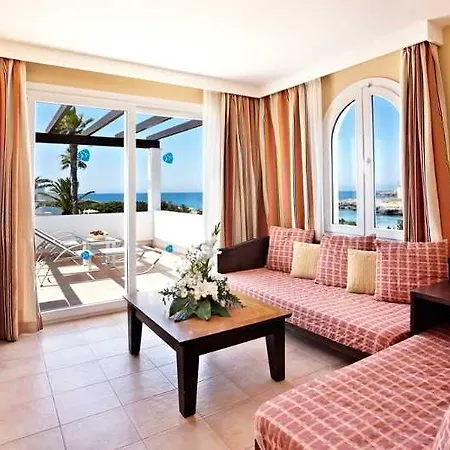 Appart hôtel Grupotel Aldea Cala'n Bosch 4*